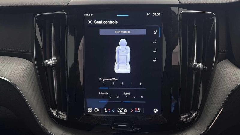 Used Volvo XC60 2025 for sale - 77152112: Photo 42