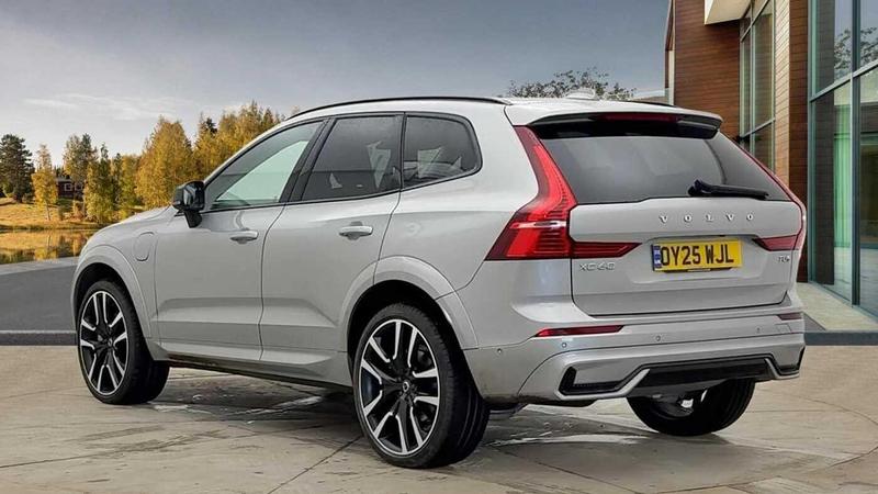 Used Volvo XC60 2025 for sale - 77152112: Photo 5
