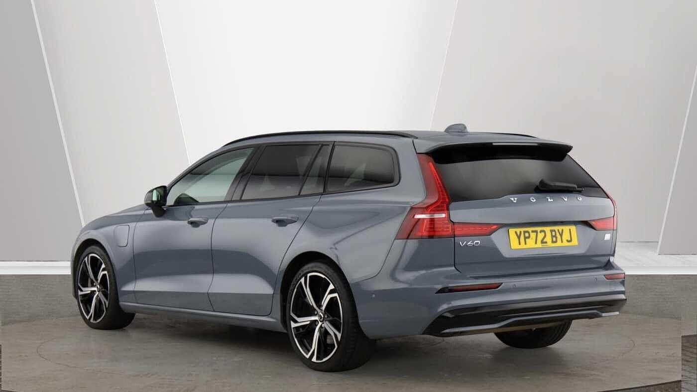 Used Volvo V60 2022 for sale - 77506325: Photo 3