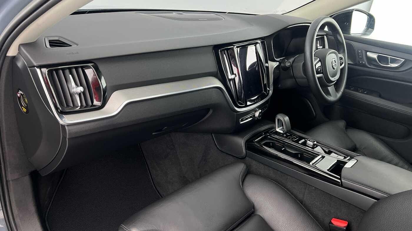 Used Volvo V60 2022 for sale - 77506325: Photo 6