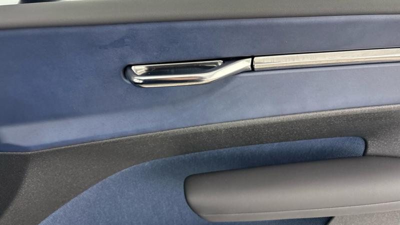 Used Volvo EX30 2025 for sale - 77128129: Photo 16