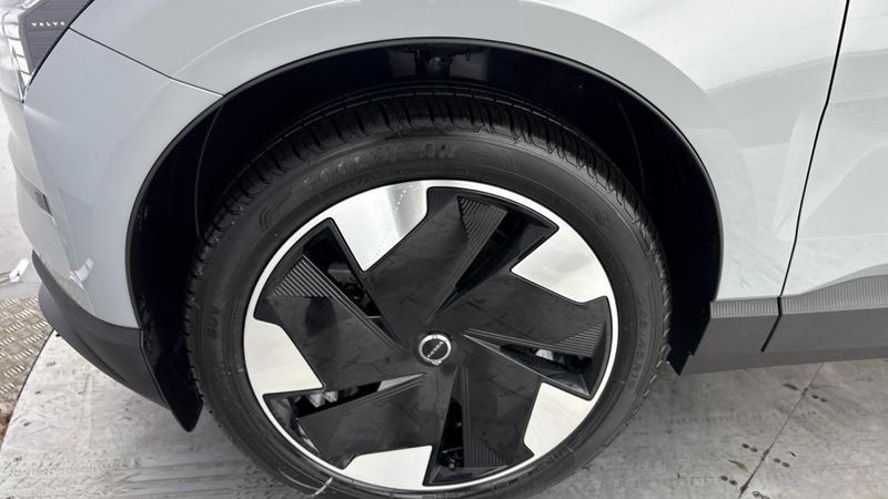 Used Volvo EX30 2025 for sale - 77128129: Photo 32