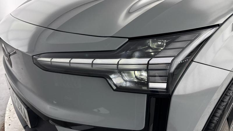 Used Volvo EX30 2025 for sale - 77128129: Photo 33