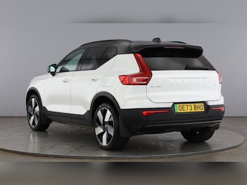 Used Volvo XC40 2023 for sale - 79548303: Photo