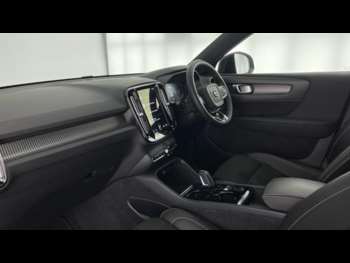 Used Volvo XC40 2022 for sale - 74387301: Photo