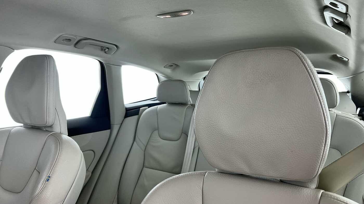 Used Volvo XC60 2021 for sale - 77603230: Photo 11