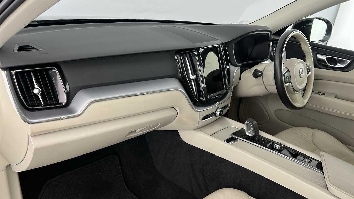 Used Volvo XC60 2021 for sale - 77603230: Photo 6