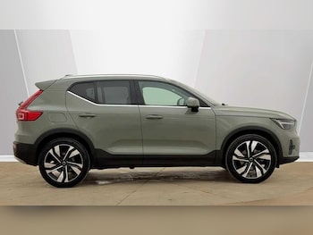 Used Volvo XC40 2025 for sale - 78370542: Photo