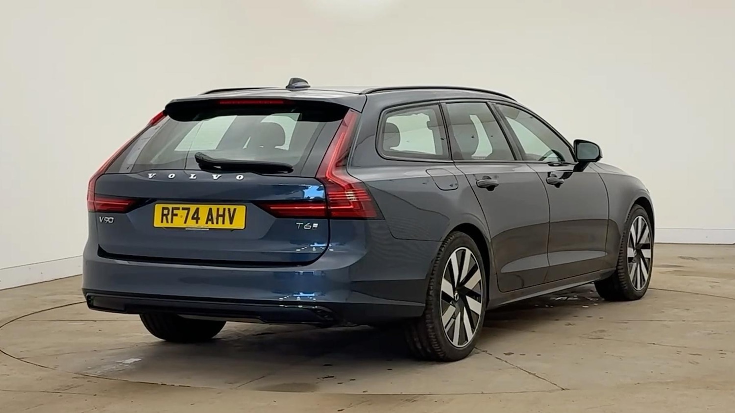 Used Volvo V90 2025 for sale - 77881254: Photo 3