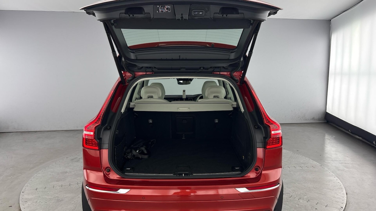 Used Volvo XC60 2018 for sale - 77603867: Photo 12