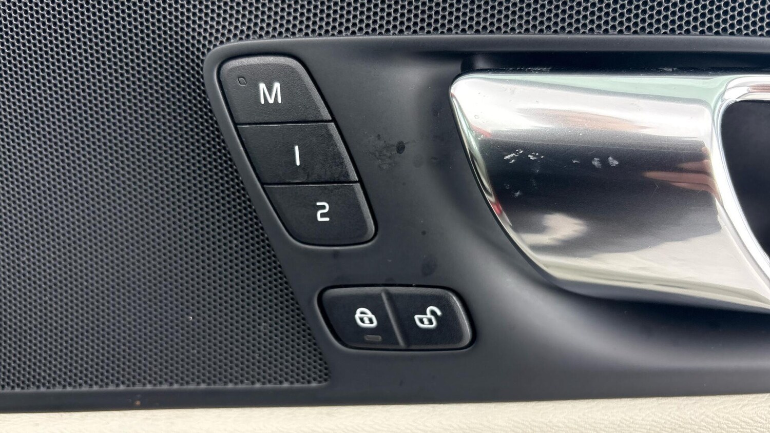 Used Volvo XC60 2018 for sale - 77603867: Photo 20