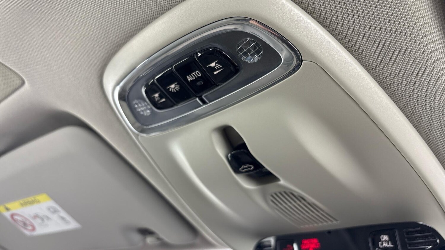 Used Volvo XC60 2018 for sale - 77603867: Photo 24