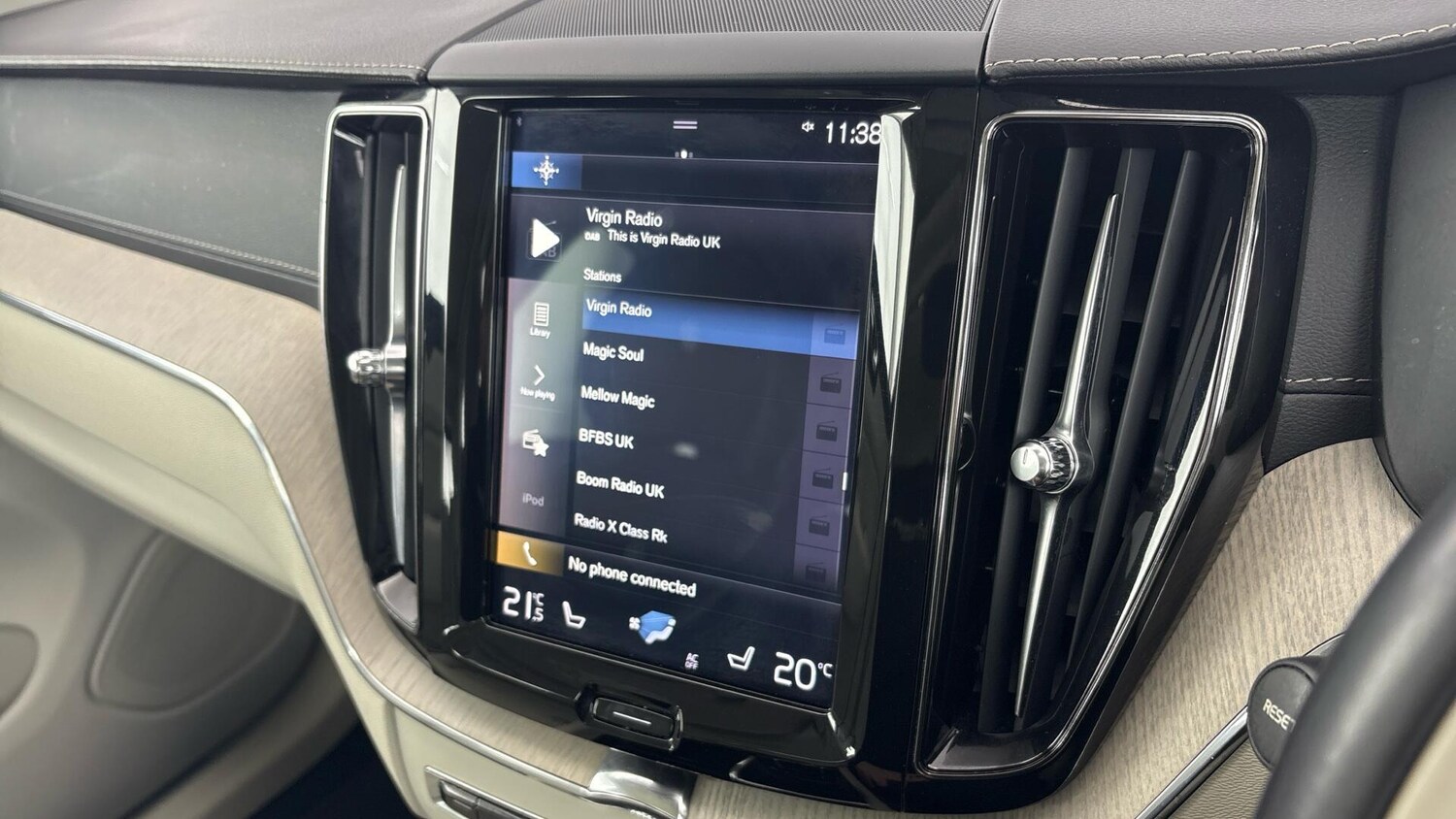 Used Volvo XC60 2018 for sale - 77603867: Photo 33