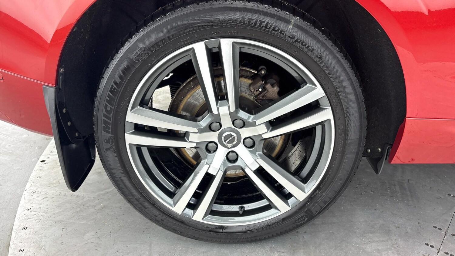 Used Volvo XC60 2018 for sale - 77603867: Photo 35