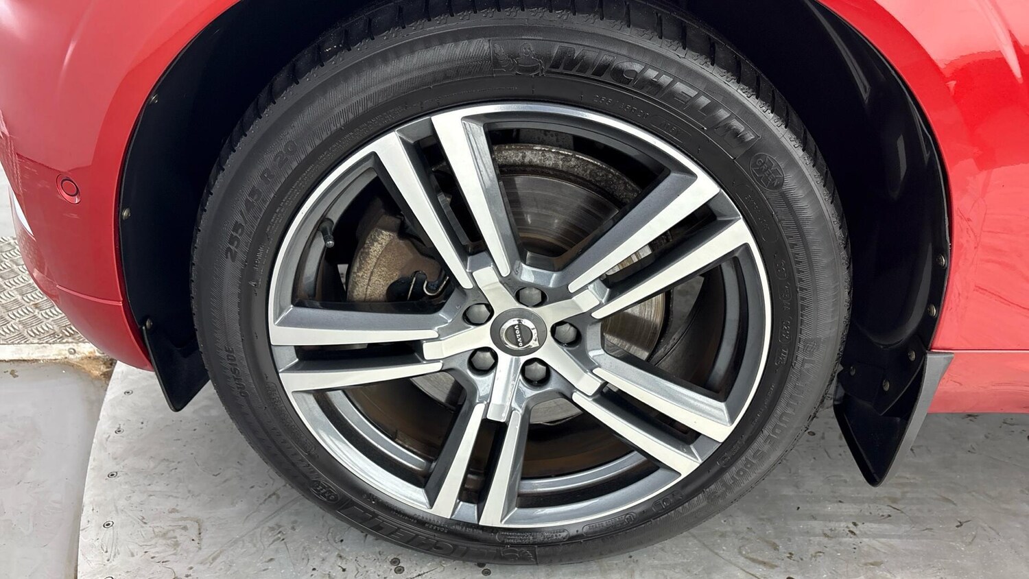 Used Volvo XC60 2018 for sale - 77603867: Photo 44