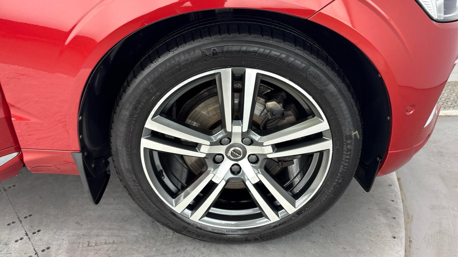 Used Volvo XC60 2018 for sale - 77603867: Photo 5