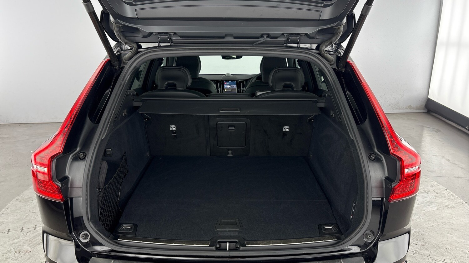 Used Volvo XC60 2024 for sale - 77653226: Photo 13