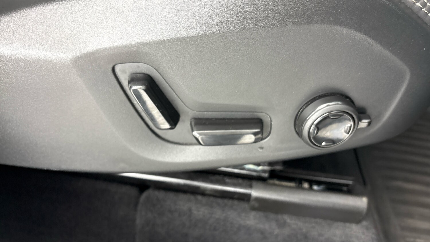 Used Volvo XC60 2024 for sale - 77653226: Photo 21