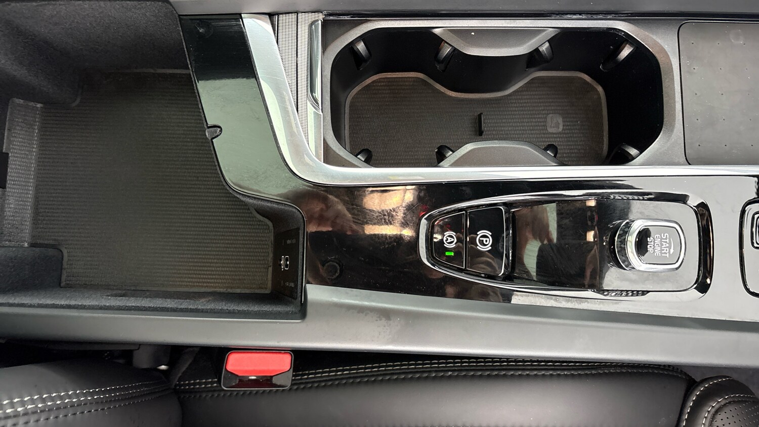 Used Volvo XC60 2024 for sale - 77653226: Photo 24