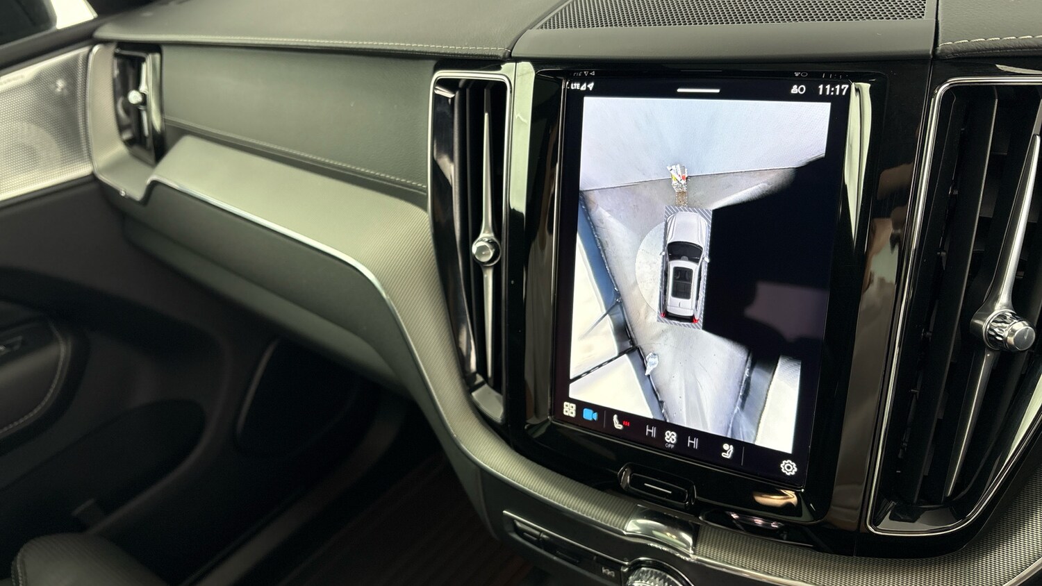 Used Volvo XC60 2024 for sale - 77653226: Photo 33