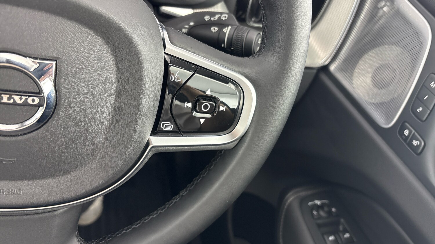 Used Volvo XC60 2024 for sale - 77653226: Photo 36