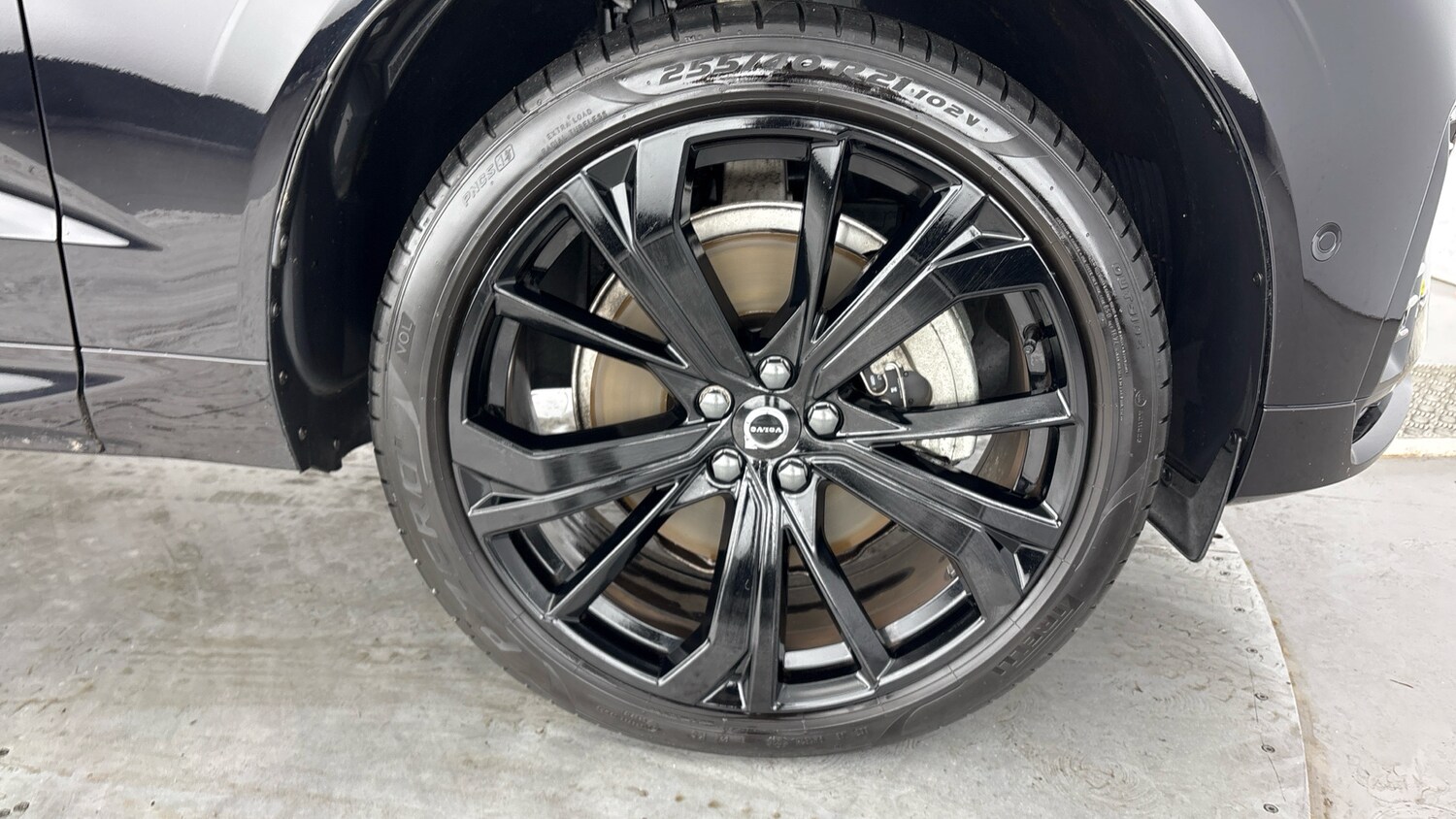 Used Volvo XC60 2024 for sale - 77653226: Photo 5