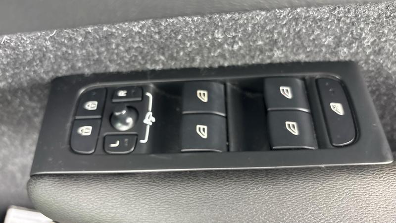 Used Volvo XC40 2019 for sale - 77030741: Photo 19