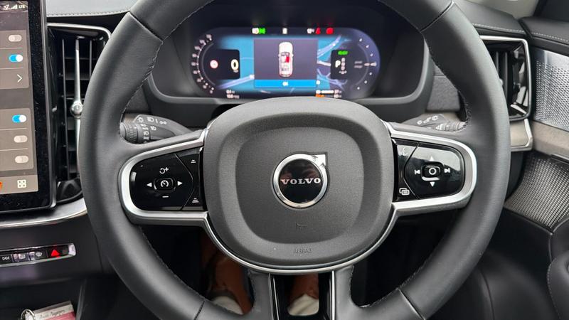 Used Volvo XC90 2025 for sale - 76340183: Photo 12