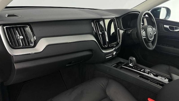 Used Volvo XC60 2023 for sale - 76196446: Photo 6