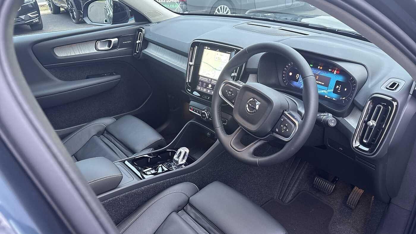 Used Volvo XC40 2026 for sale - 77791236: Photo 4