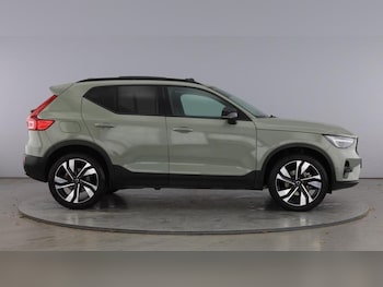 Used Volvo XC40 2025 for sale - 76710133: Photo