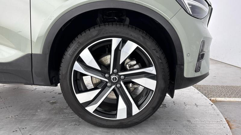 Used Volvo XC40 2025 for sale - 76710133: Photo 5