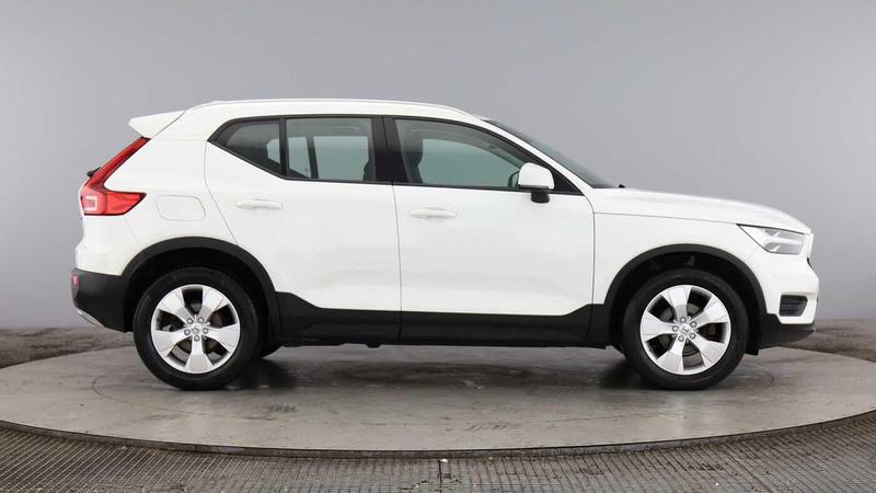 Used Volvo XC40 2022 for sale - 76631241: Photo 2