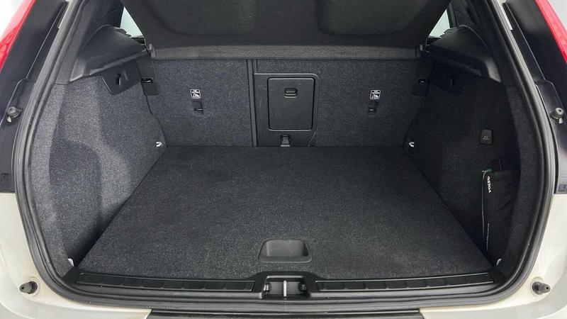 Used Volvo XC40 2022 for sale - 76631241: Photo 5
