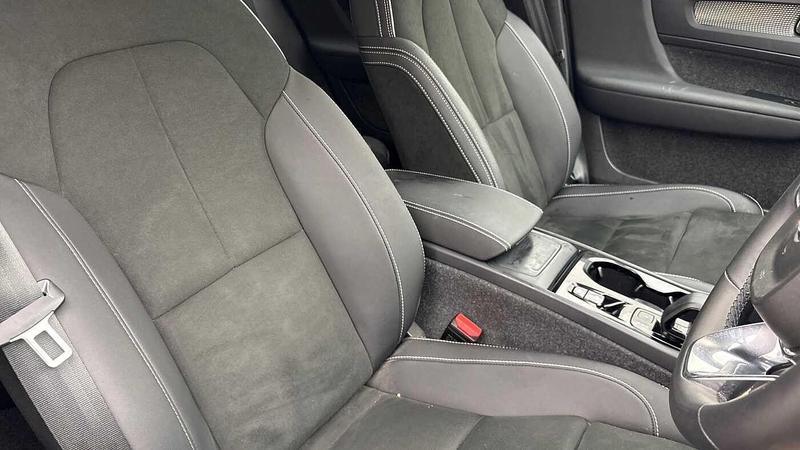 Used Volvo XC40 2024 for sale - 77301225: Photo 28