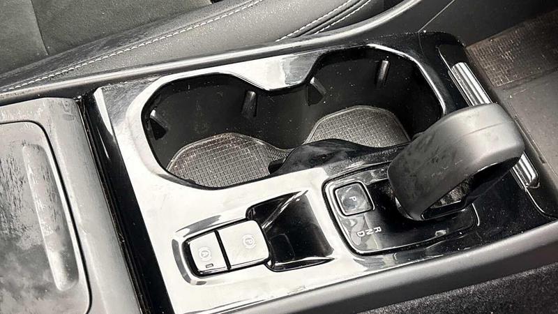 Used Volvo XC40 2024 for sale - 77301225: Photo 31