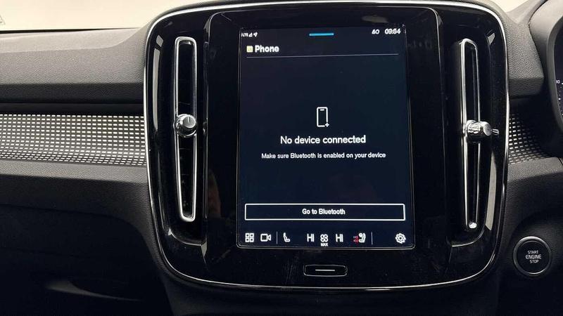 Used Volvo XC40 2024 for sale - 77301225: Photo 37