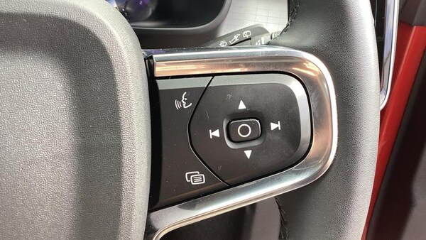 Used Volvo XC40 2023 for sale - 75058155: Photo 16