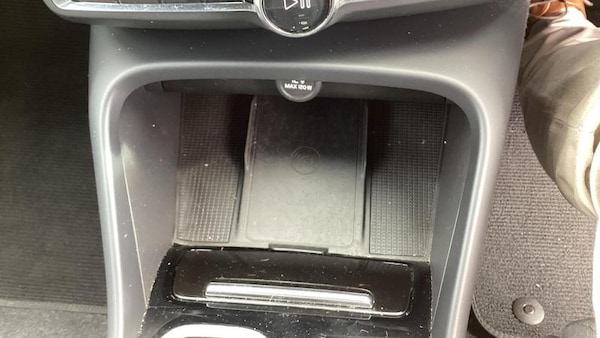 Used Volvo XC40 2023 for sale - 75058155: Photo 29