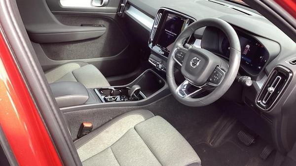 Used Volvo XC40 2023 for sale - 75058155: Photo 6