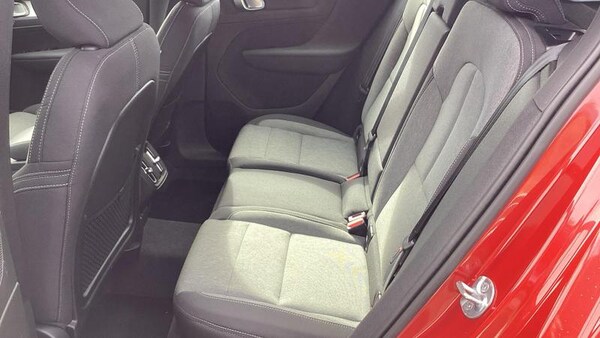 Used Volvo XC40 2023 for sale - 75058155: Photo 9