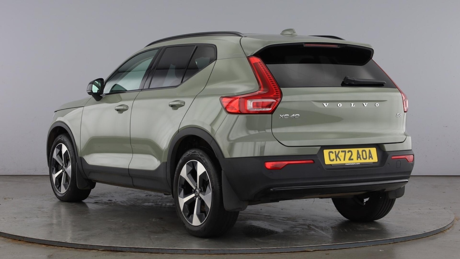 Used Volvo XC40 2023 for sale - 77506305: Photo 3
