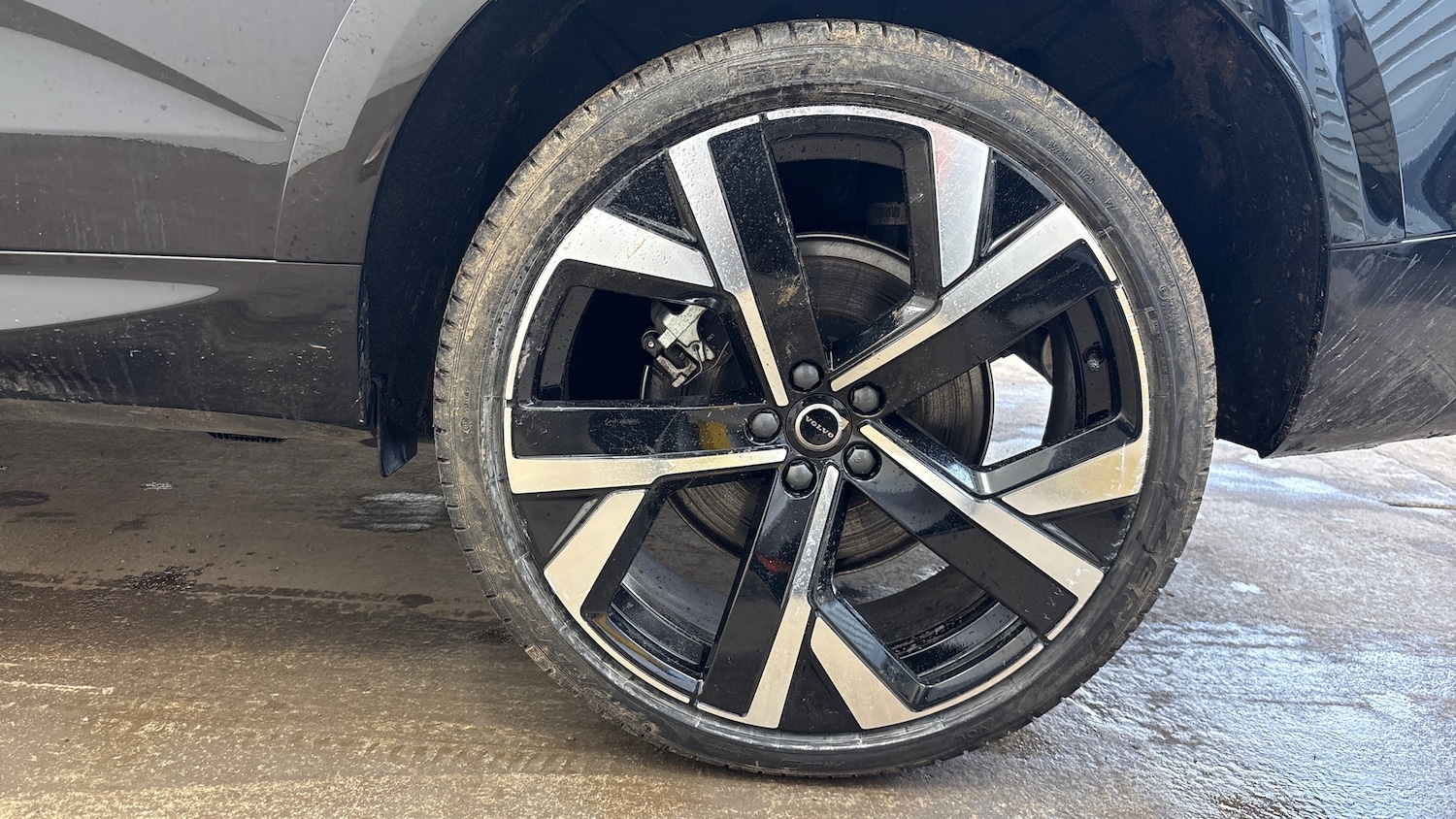 Used Volvo XC60 2025 for sale - 78067074: Photo 17