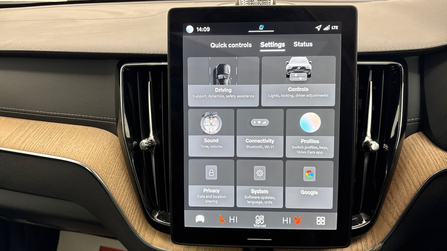 Used Volvo XC60 2025 for sale - 78067074: Photo 36