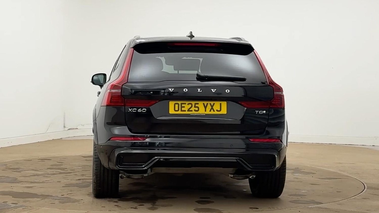 Used Volvo XC60 2025 for sale - 78067074: Photo 4