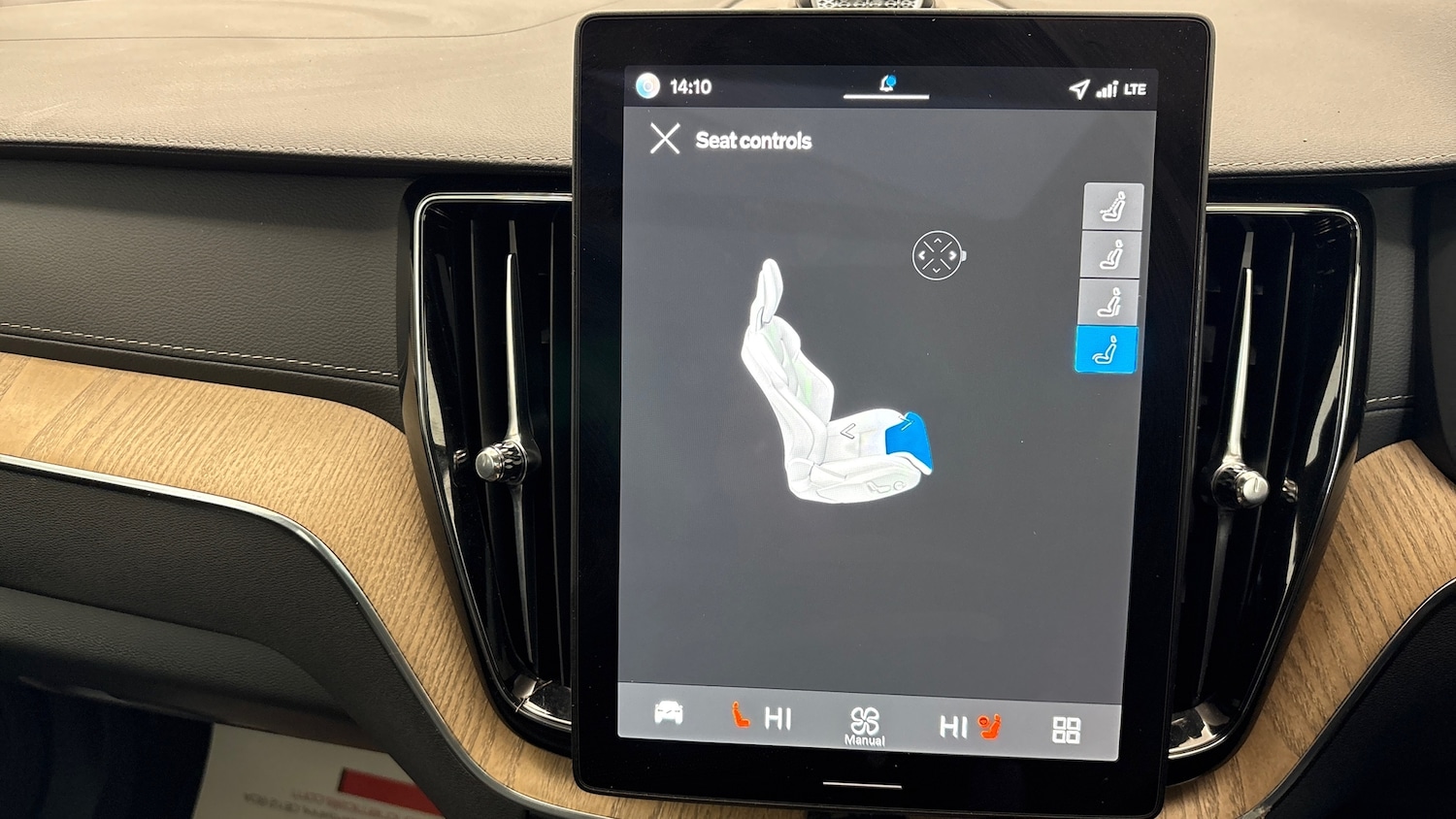 Used Volvo XC60 2025 for sale - 78067074: Photo 43