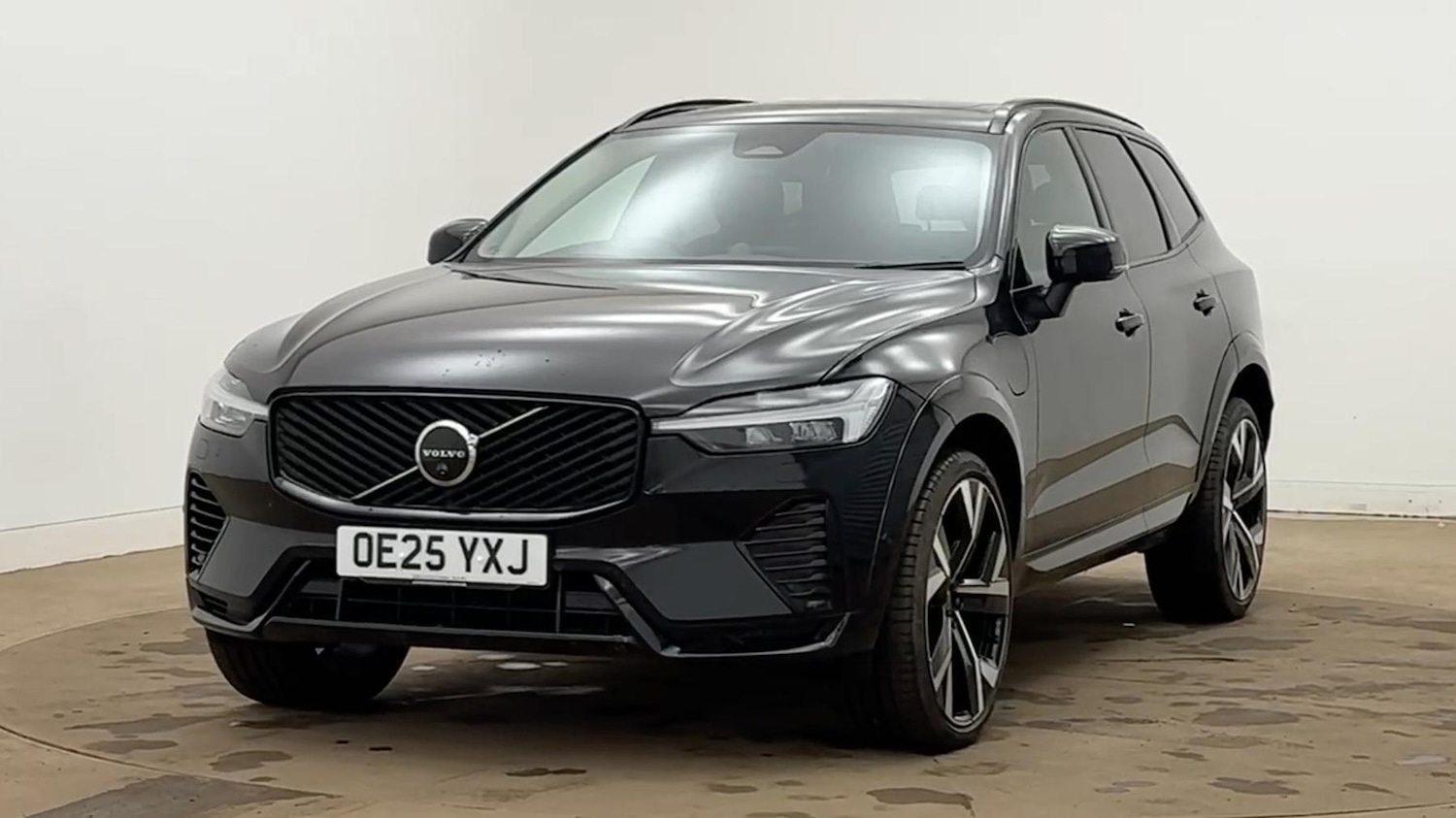 Used Volvo XC60 2025 for sale - 78067074: Photo 8