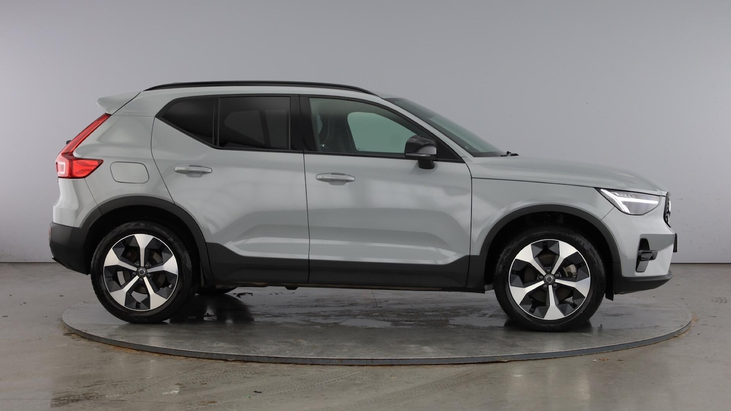 Used Volvo XC40 2024 for sale - 77506333: Photo 4