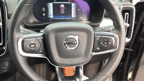 Used Volvo XC40 2023 for sale - 75446272: Photo 12