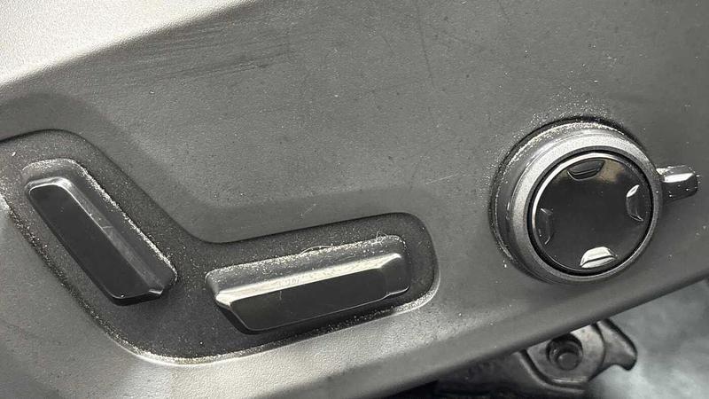 Used Volvo XC60 2022 for sale - 77462395: Photo 28